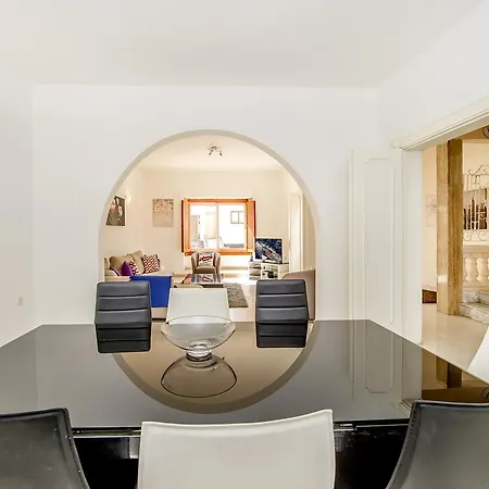 Private Bedrooms In Amazing Shared House Theoria Travel *