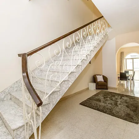 Gæstehus Private Bedrooms In Amazing Shared House Theoria Travel *